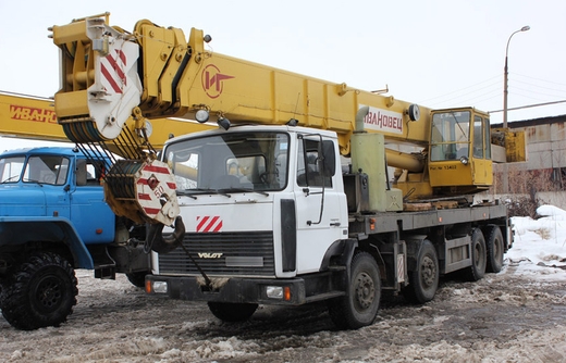 Автокран «Ивановец» 50 тонн